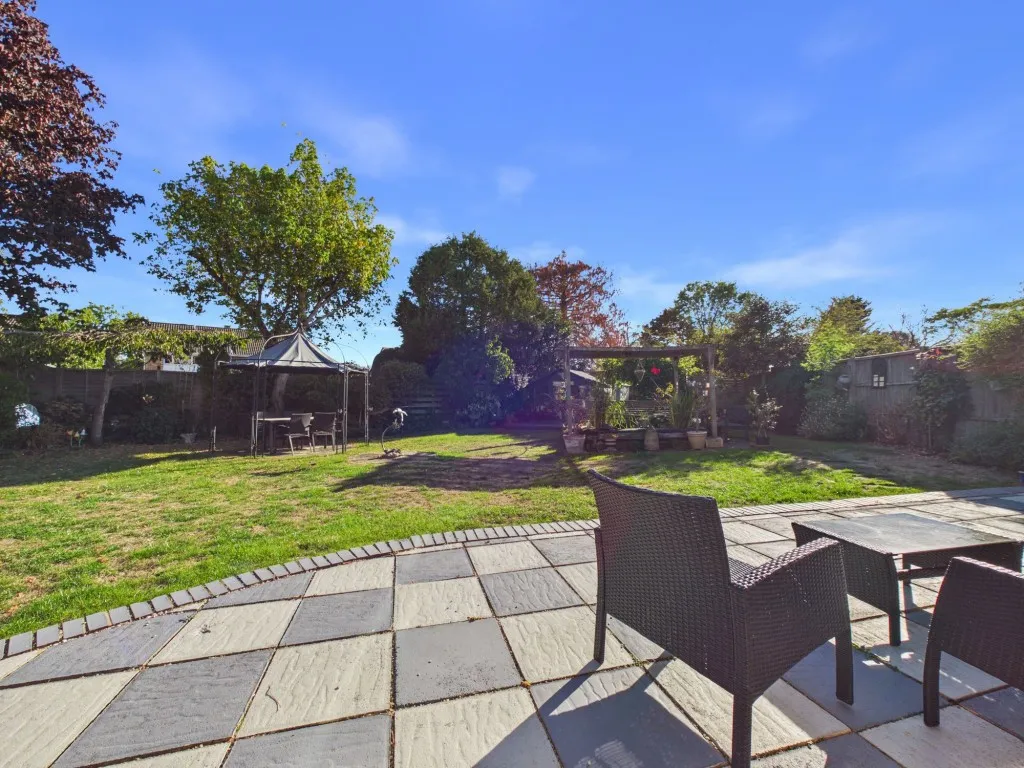 Greenham Close, Woodley, RG5, photo 16