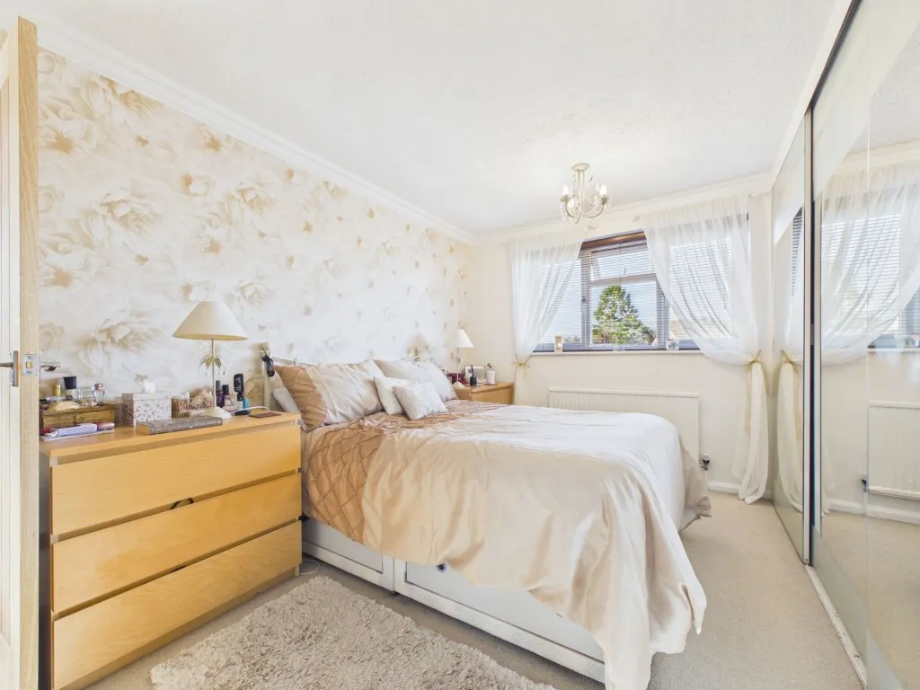 Greenham Close, Woodley, RG5, photo 11