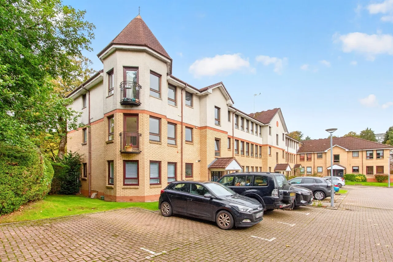 2 bed flat for sale, Woodlands Road, Thornliebank, G46