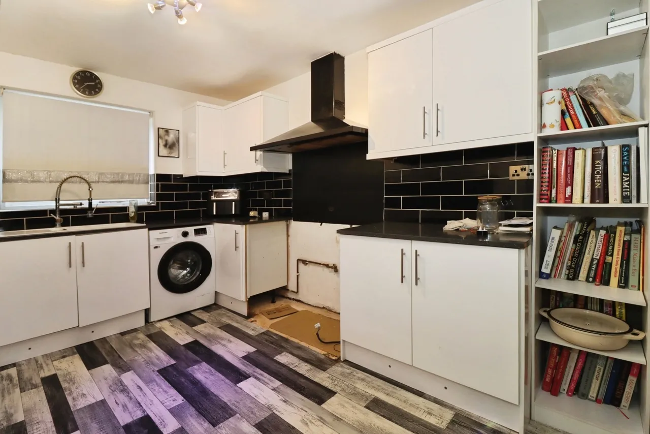 Bell Hill Road, St George, Bristol, BS5, photo 8