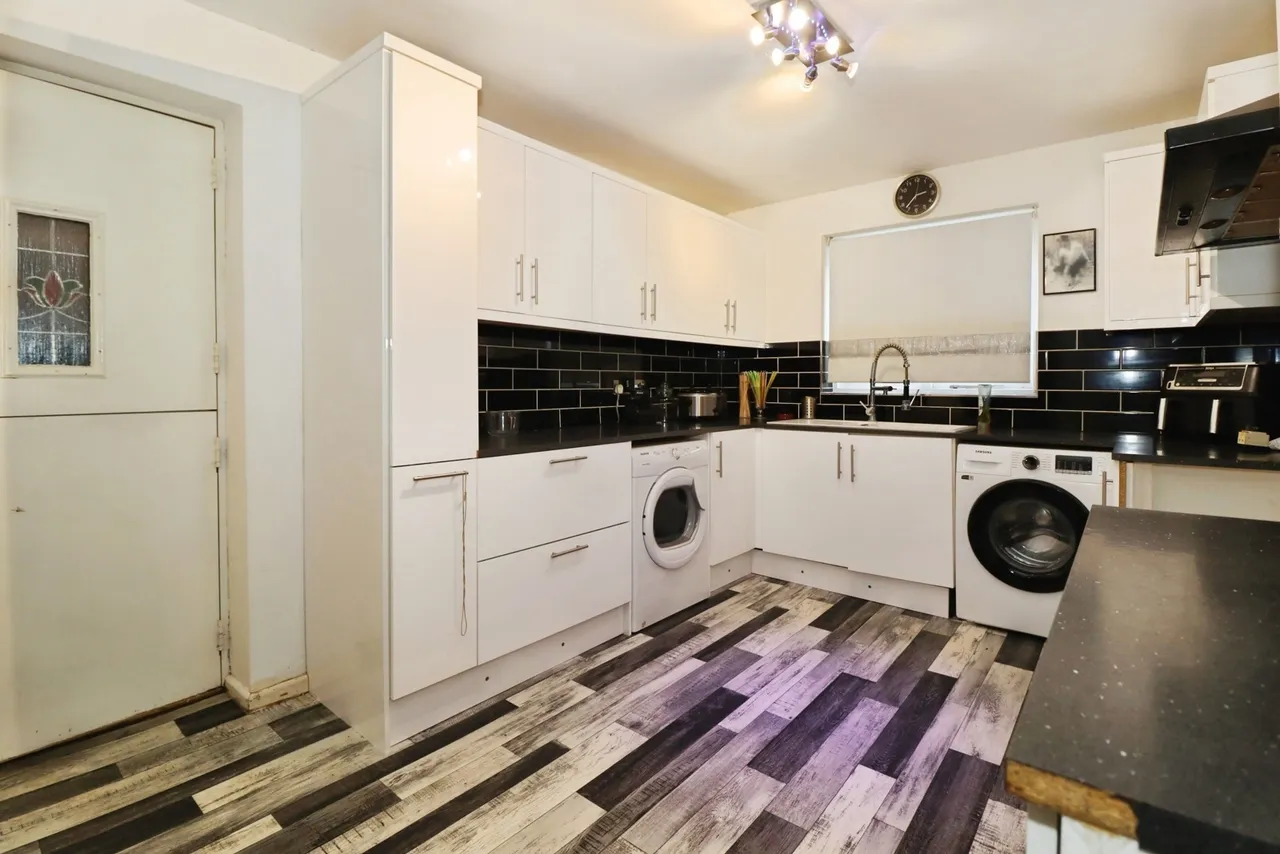 Bell Hill Road, St George, Bristol, BS5, photo 3