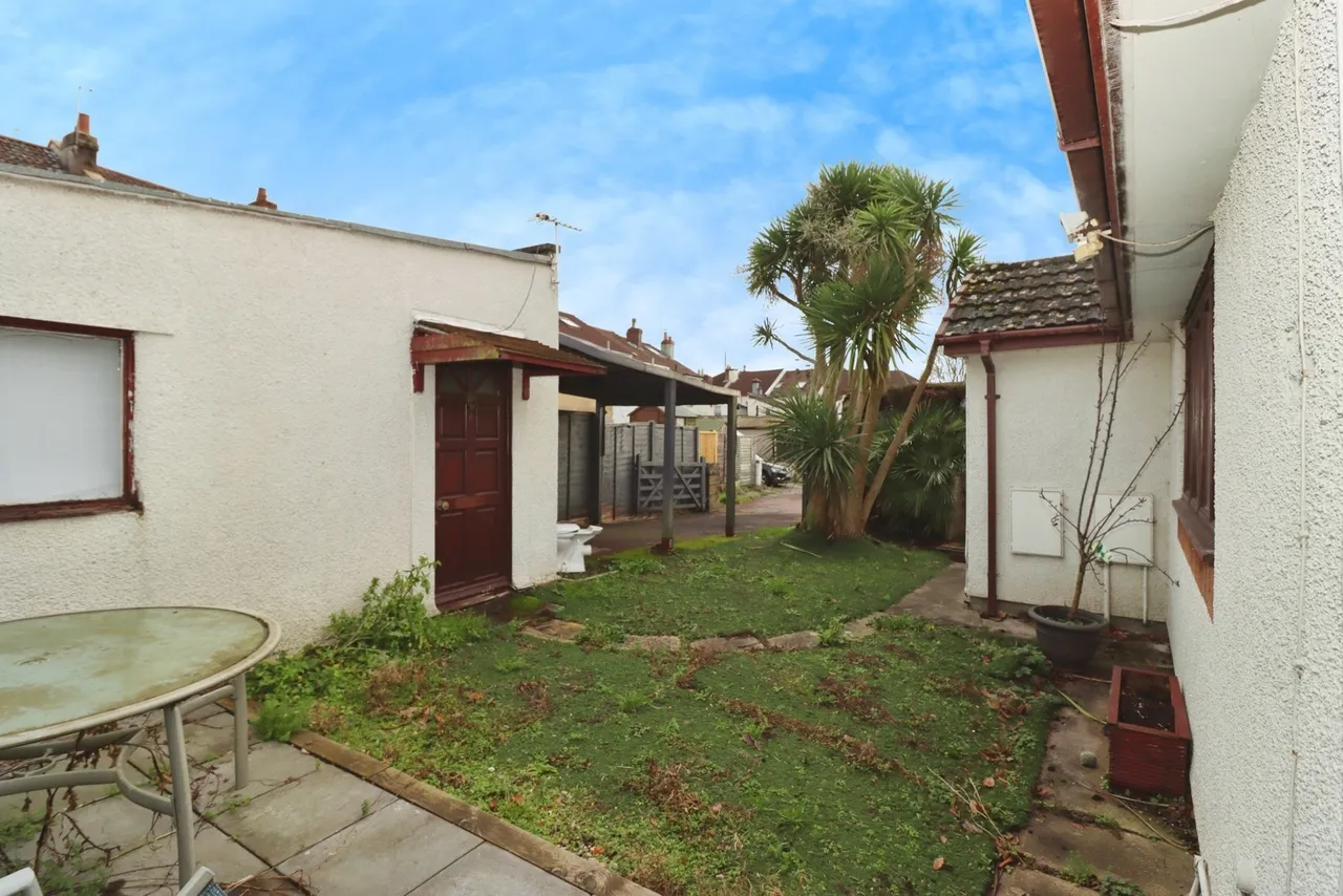 Bell Hill Road, St George, Bristol, BS5, photo 18