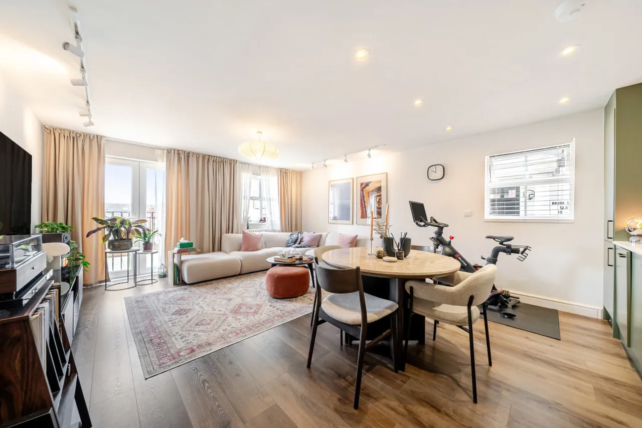 Brook Square, SE18, photo 14