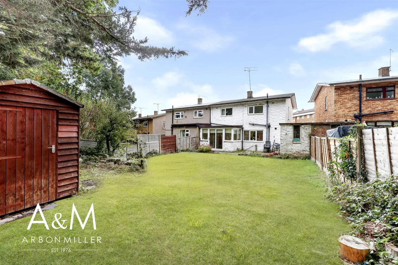 Tudor Crescent, Hainault, IG6, photo 24