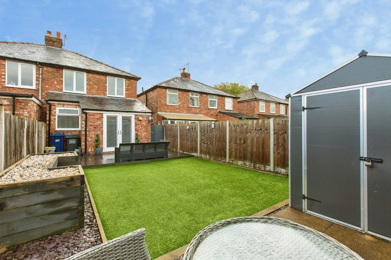 Earnshaw Drive, Leyland, PR25, photo 23
