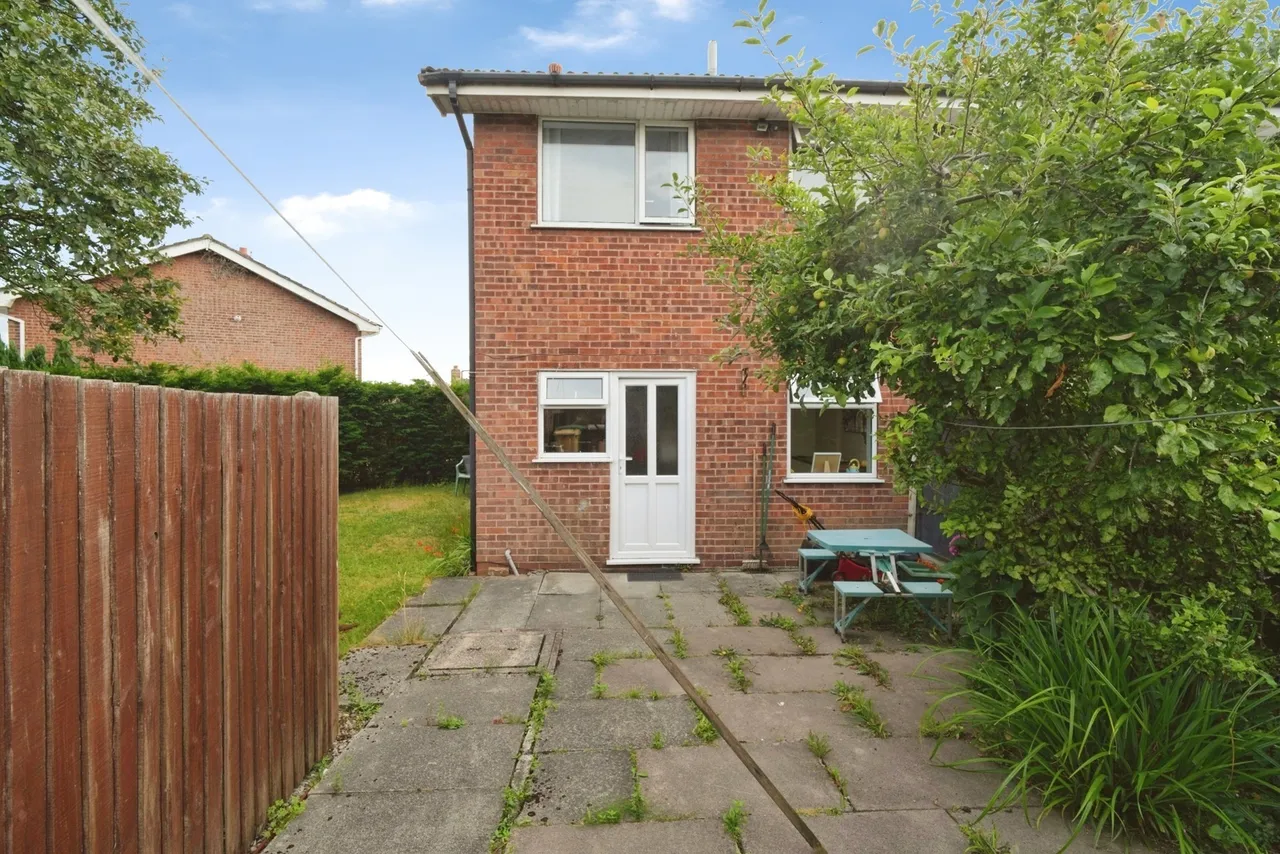 Roscoes Court, Westhoughton, BL5, photo 19