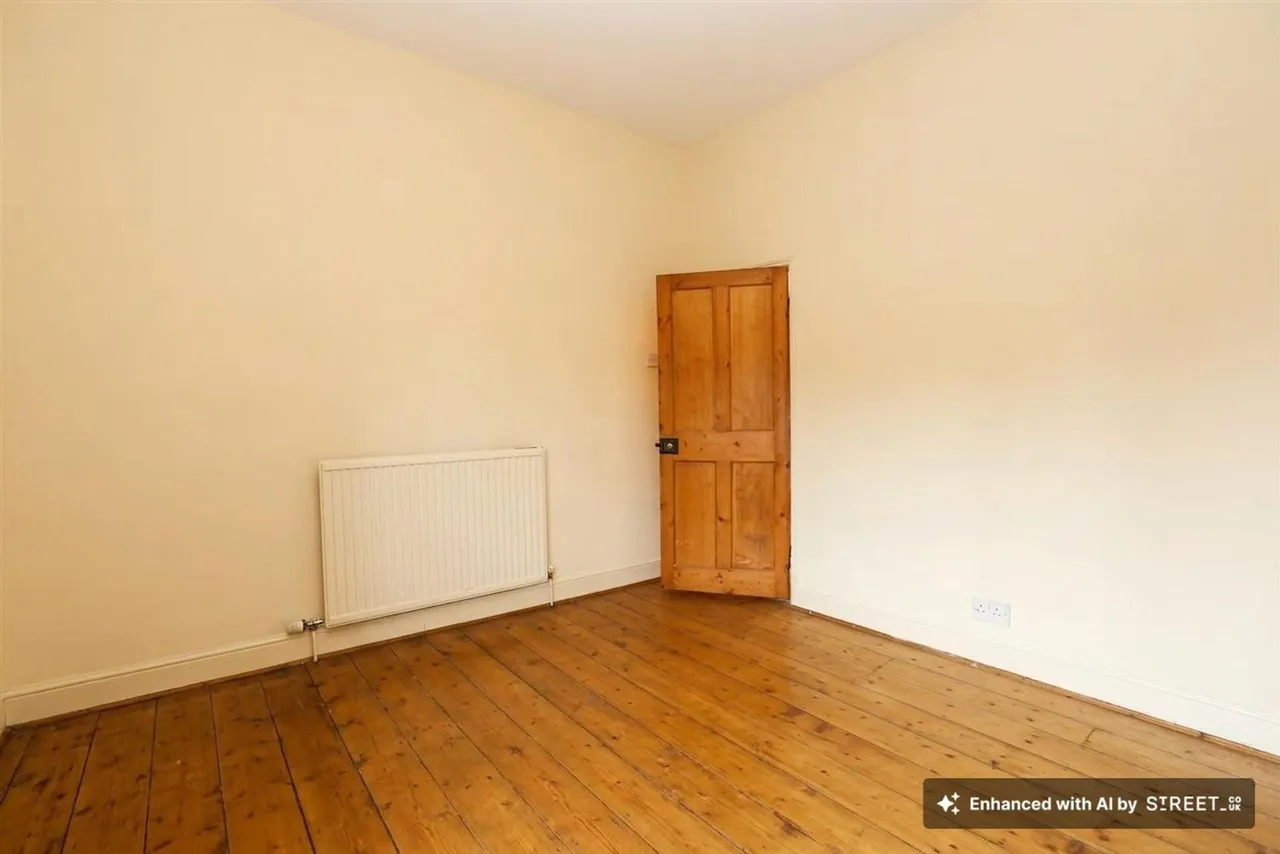 Main Street, Thornton, LE67, photo 8