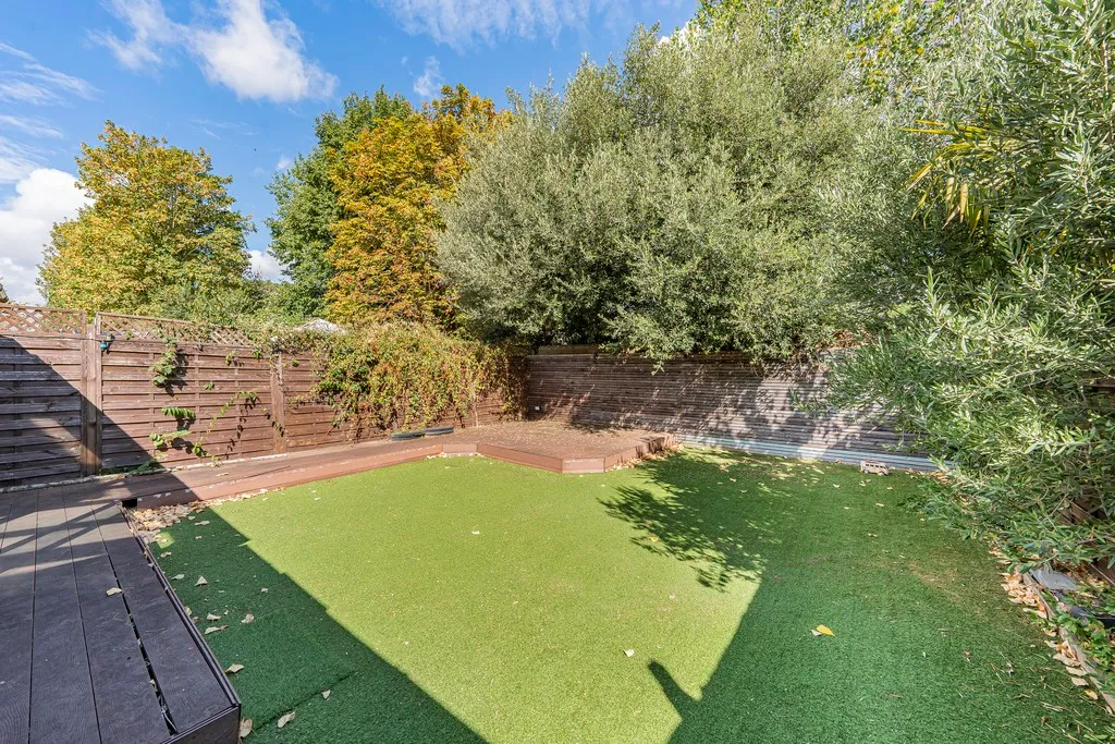 Park Lane, Harefield, UB9, photo 7