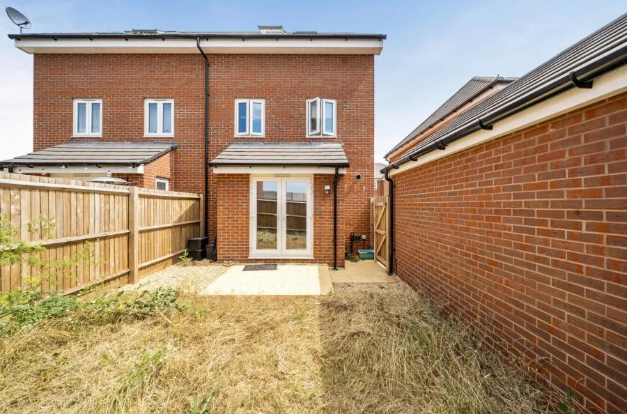 Llewelyn Road, Swindon, SN25, photo 20
