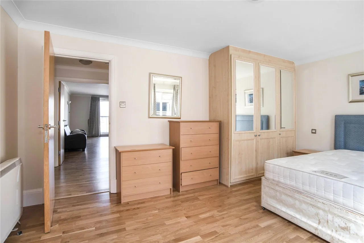 Lawn House Close, London, E14, photo 11