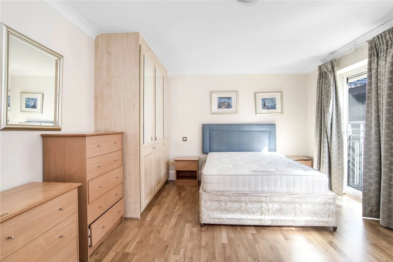 Lawn House Close, London, E14, photo 4