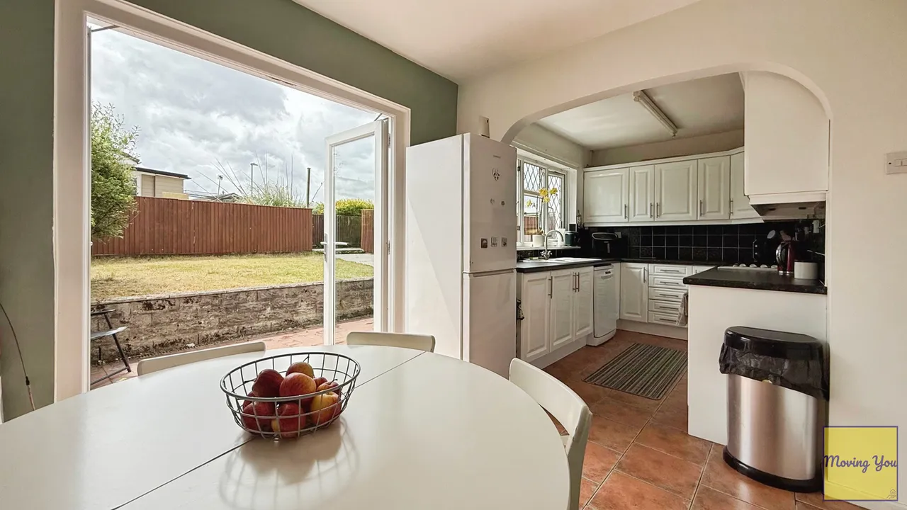 Ael Y Bryn, Swansea, SA9 1HY, photo 2