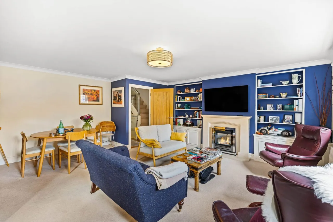 Aspen Court Fairfield Road, East Grinstead, East Grinstead, RH19 4HG, photo 6