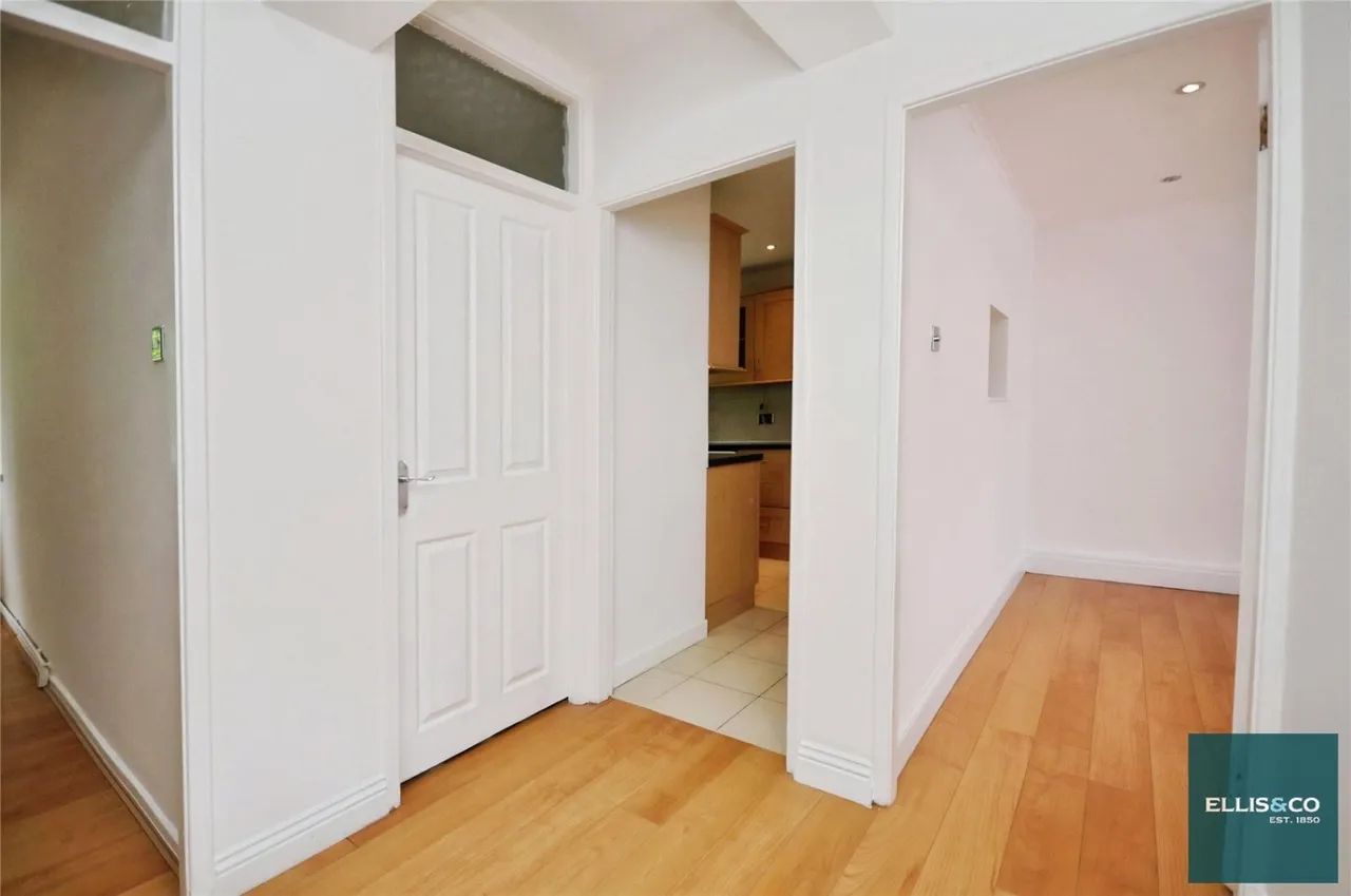 Basing Way, Finchley, N3, photo 2