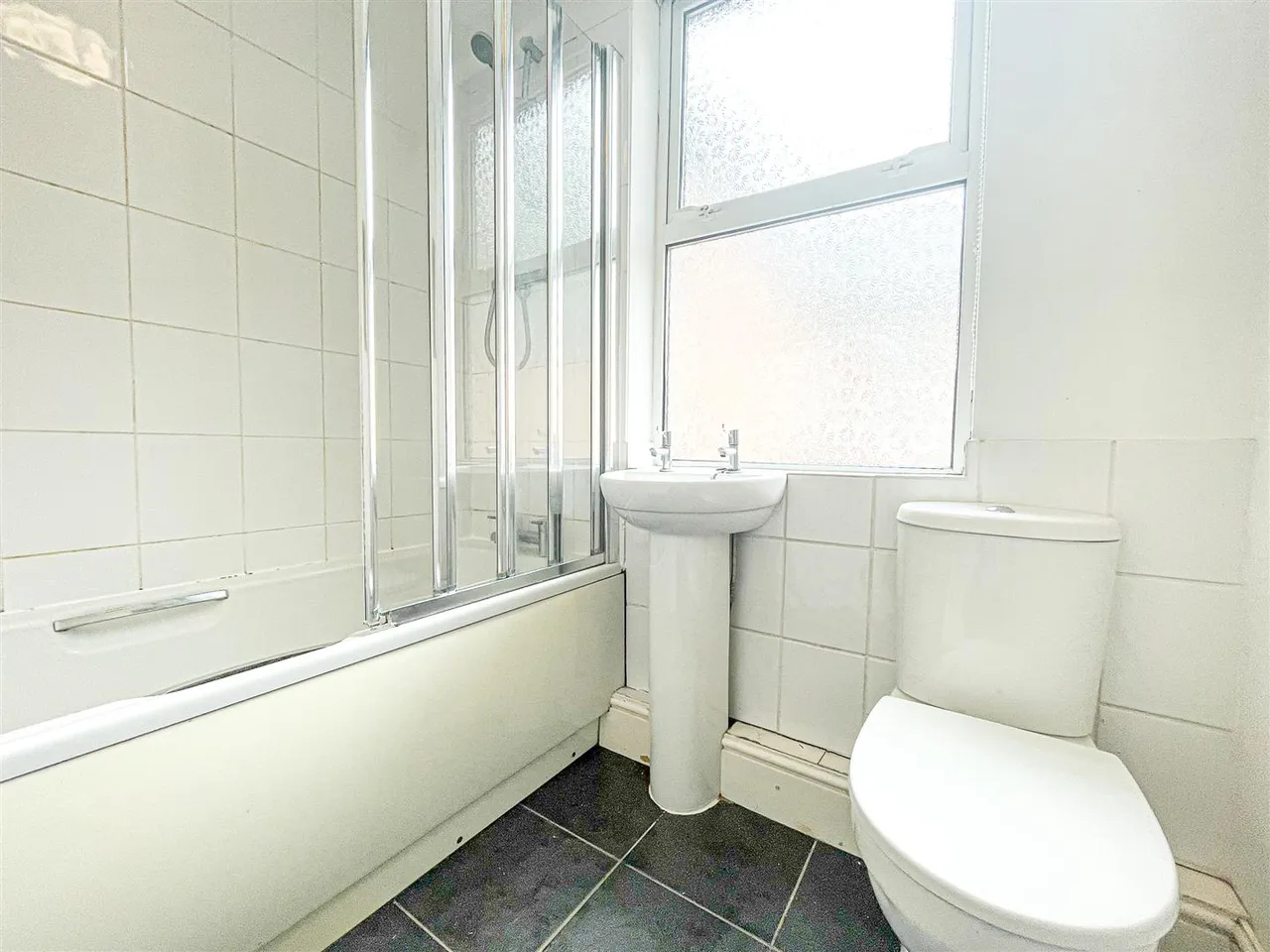 Winchester Avenue, Leicester, LE3, photo 12