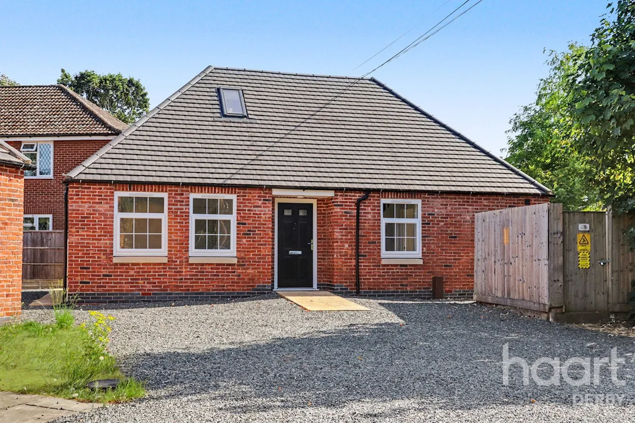 3 bed house for sale, Boulton Lane, Alvaston, DE24