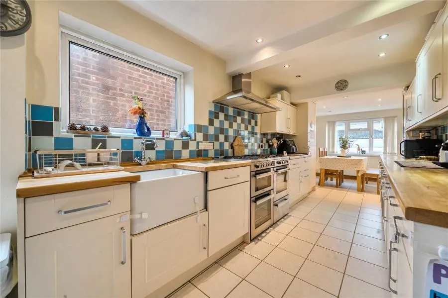 York Close, Bicester, OX26, photo 4