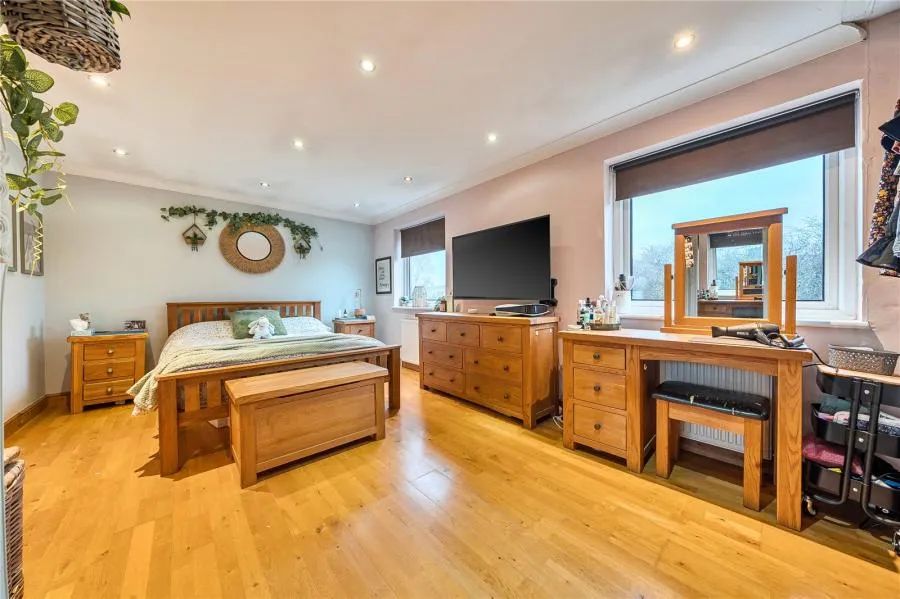 York Close, Bicester, OX26, photo 12
