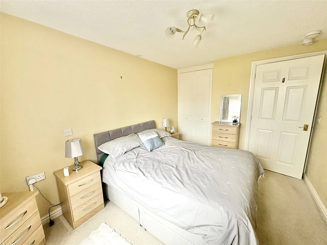 Hinderton Road, Neston, CH64, photo 8