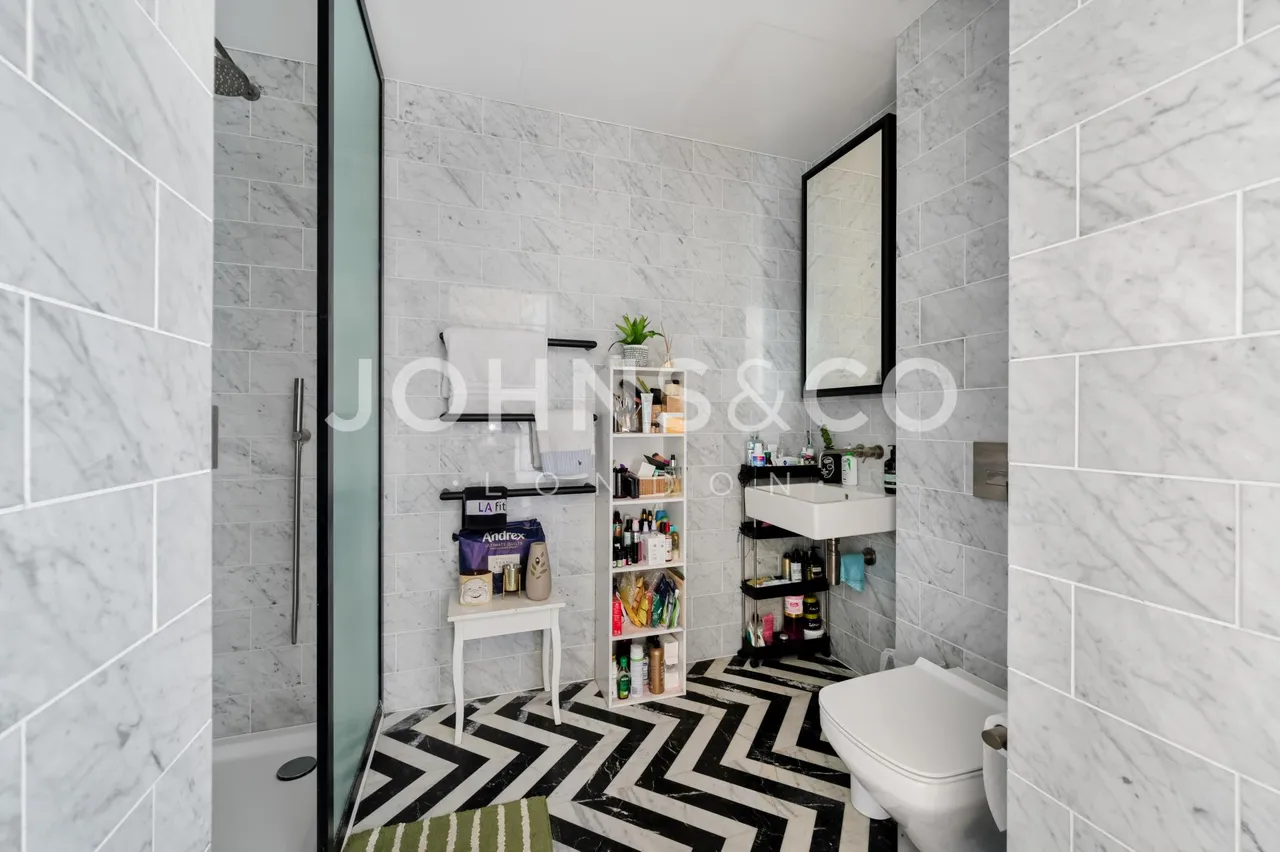 Wards Place, E14, photo 4