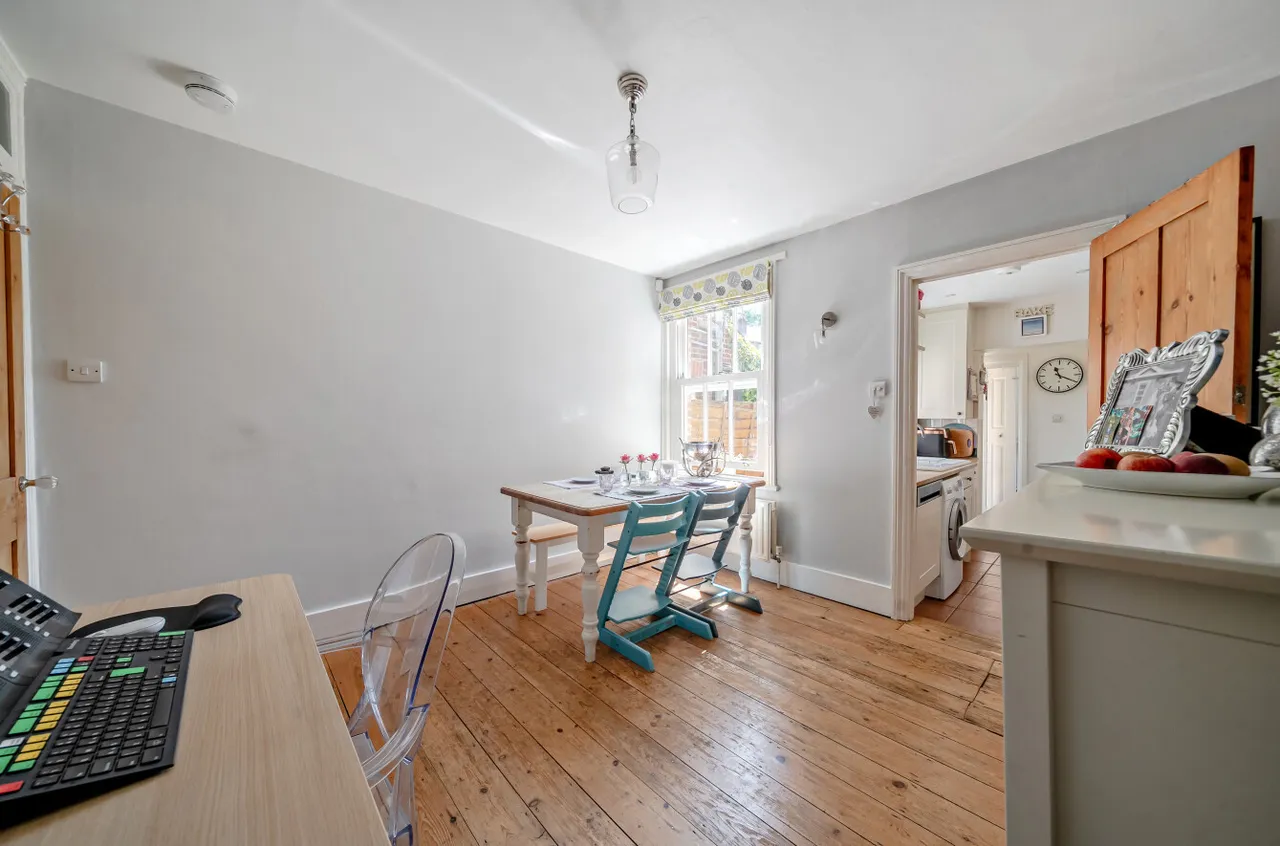 Latimer Road, Godalming, GU7, photo 6