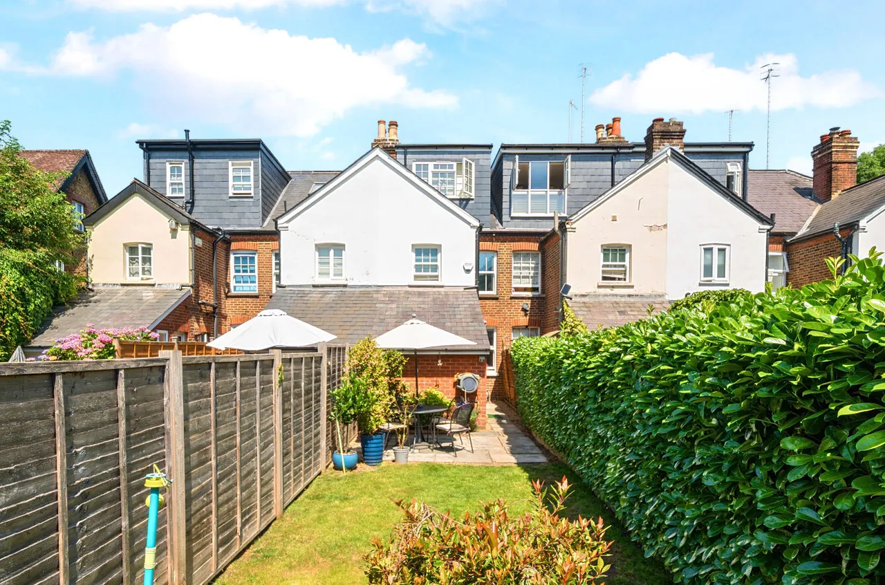 Latimer Road, Godalming, GU7, photo 14