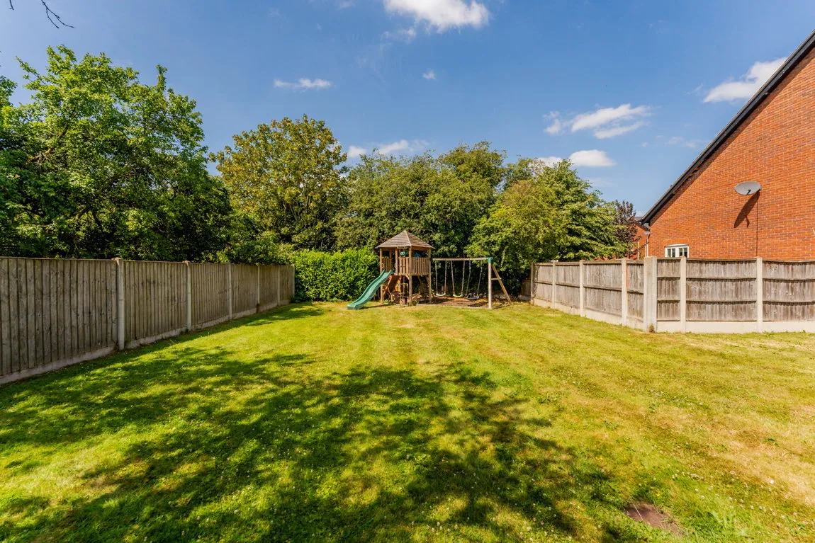 Moss End, Smallwood, Sandbach, CW11 2XQ, photo 43