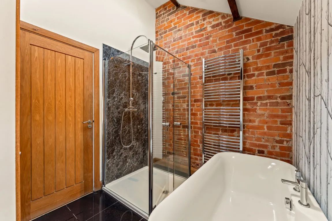Moss End, Smallwood, Sandbach, CW11 2XQ, photo 39