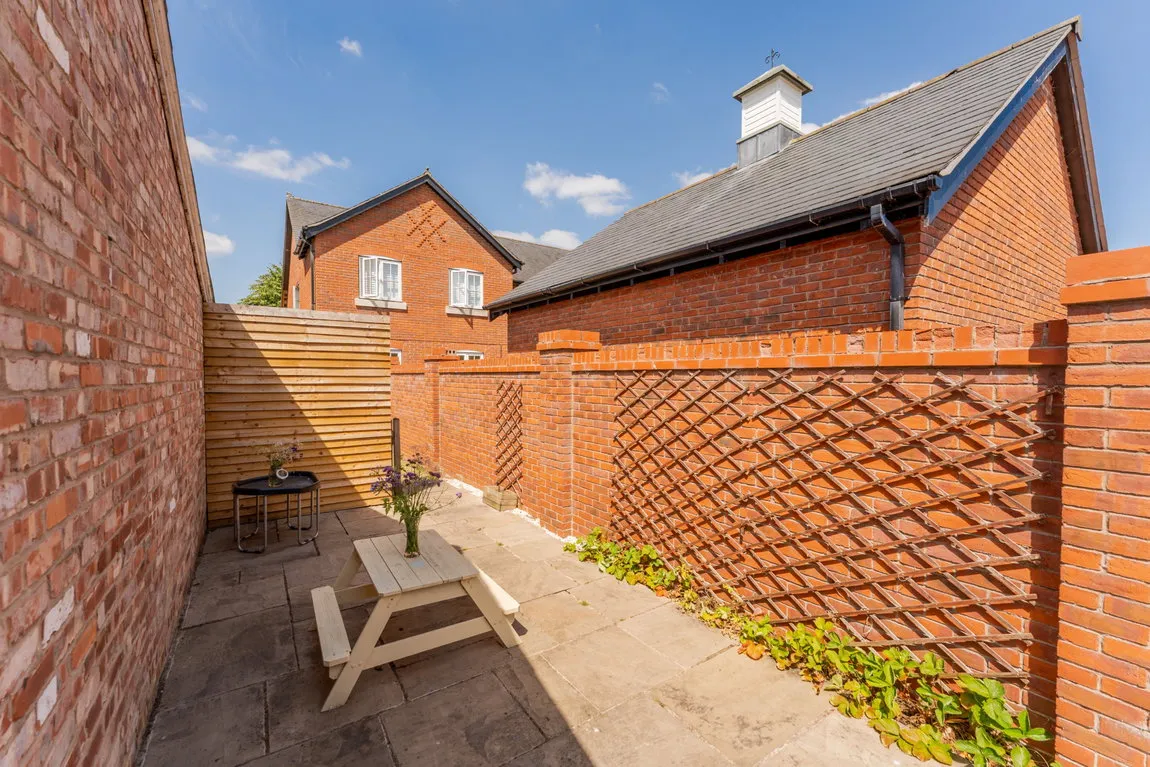 Moss End, Smallwood, Sandbach, CW11 2XQ, photo 45