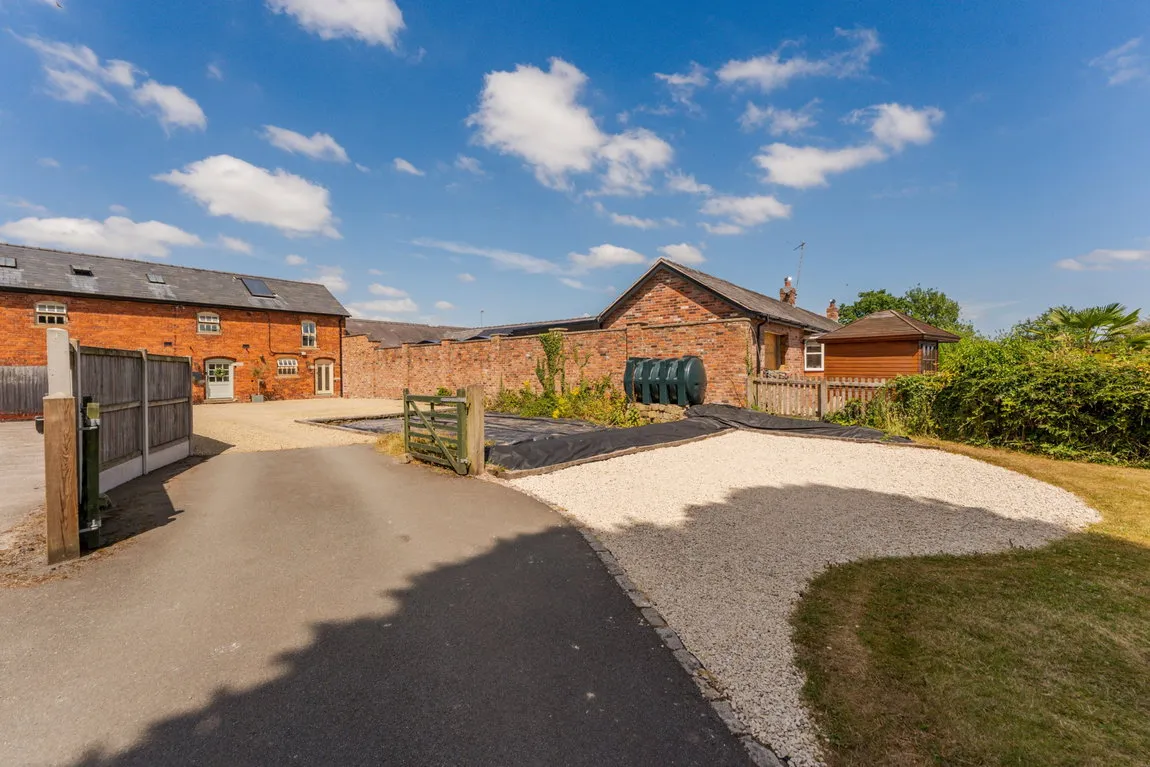 Moss End, Smallwood, Sandbach, CW11 2XQ, photo 48