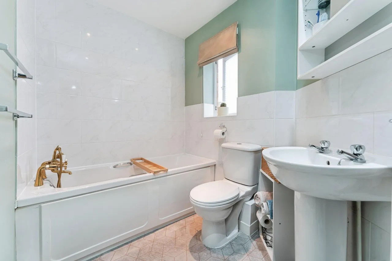 Cottier Drive, Ely, CB6, photo 18