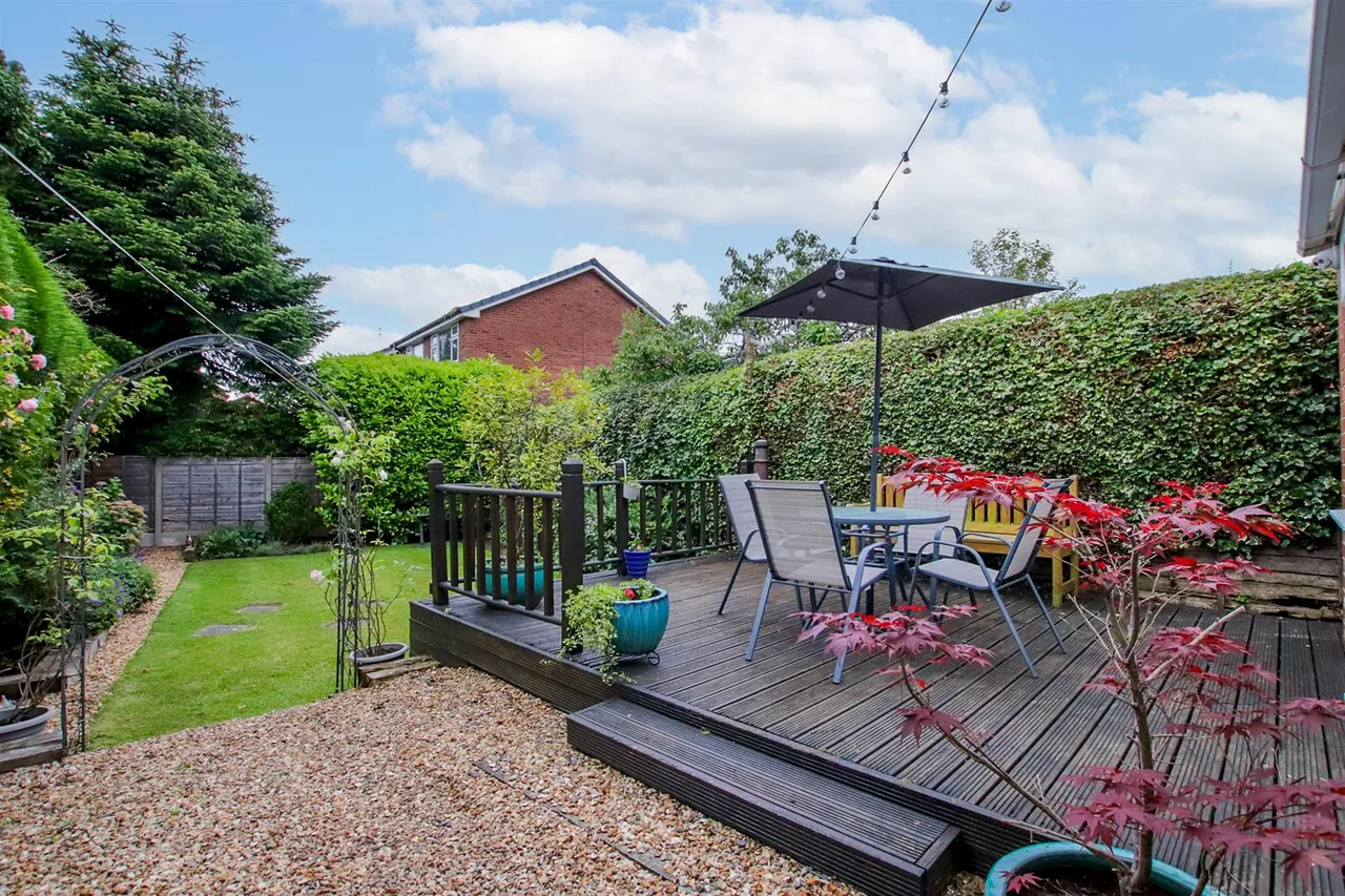 Heyes Lane, Timperley, WA15, photo 24