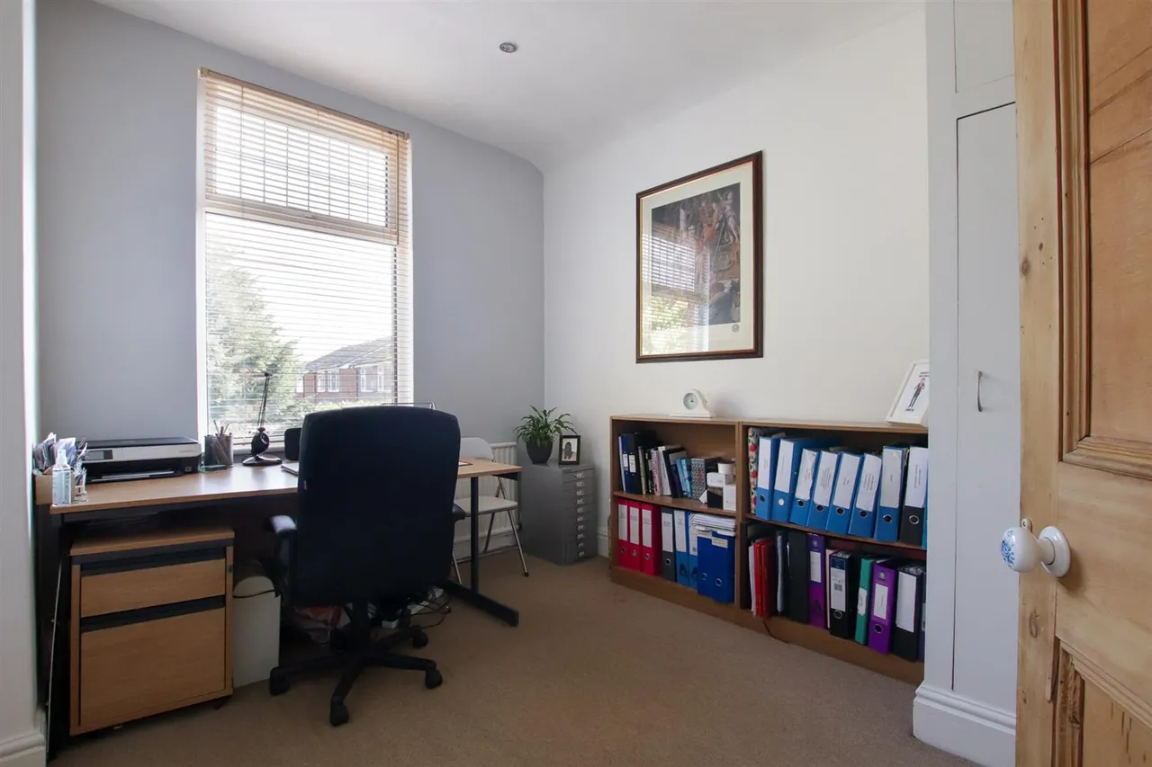 Heyes Lane, Timperley, WA15, photo 18