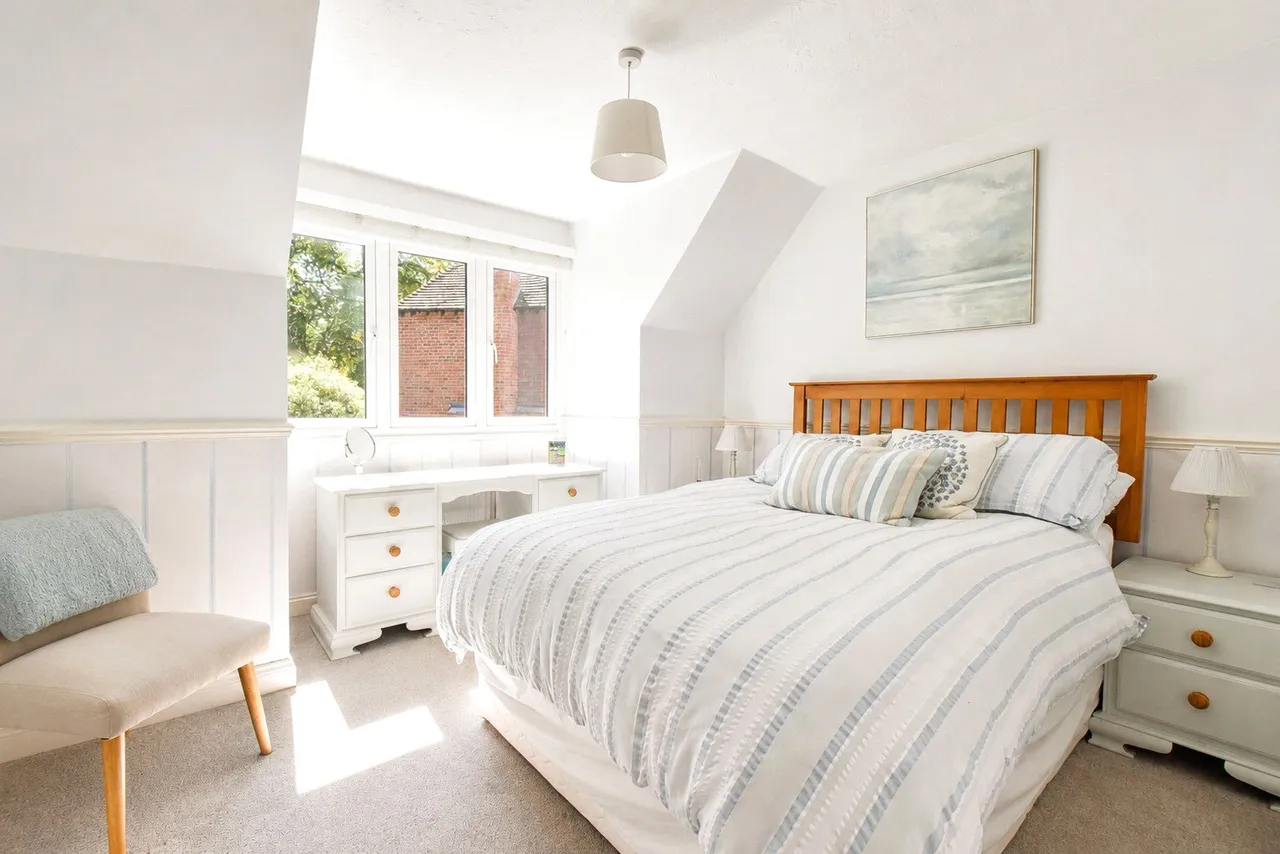Seton Drive, Hook, Hampshire, RG27 9QS, photo 19