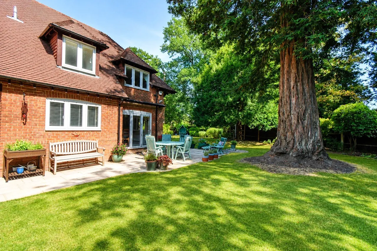 Seton Drive, Hook, Hampshire, RG27 9QS, photo 18