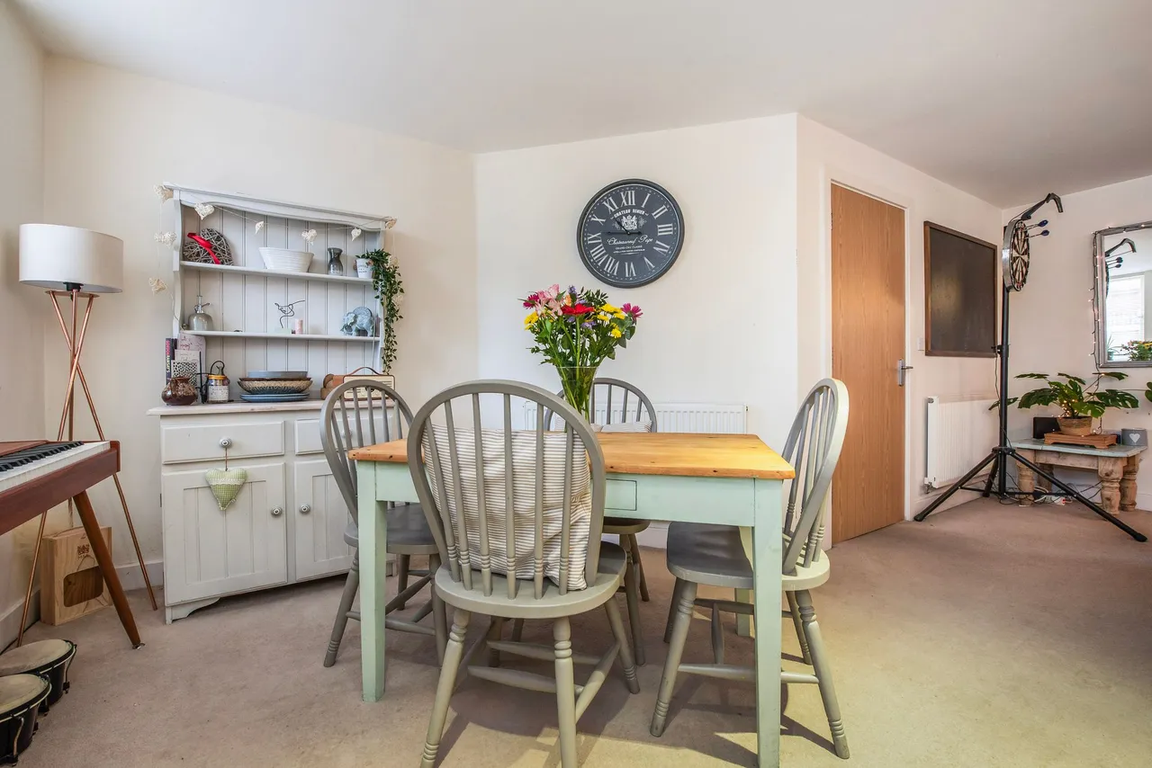 John Rennie Road, Chichester, PO19, photo 12