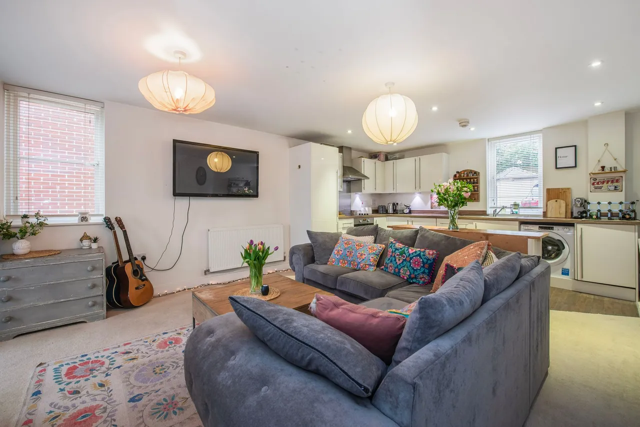 John Rennie Road, Chichester, PO19, photo 11