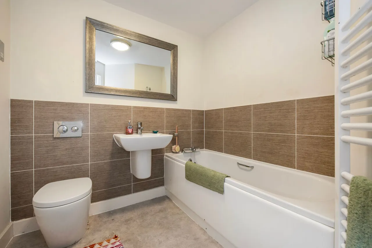 John Rennie Road, Chichester, PO19, photo 21