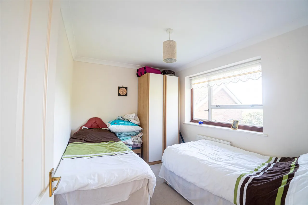 St. Dominic Close, St. Leonards-On-Sea, photo 10