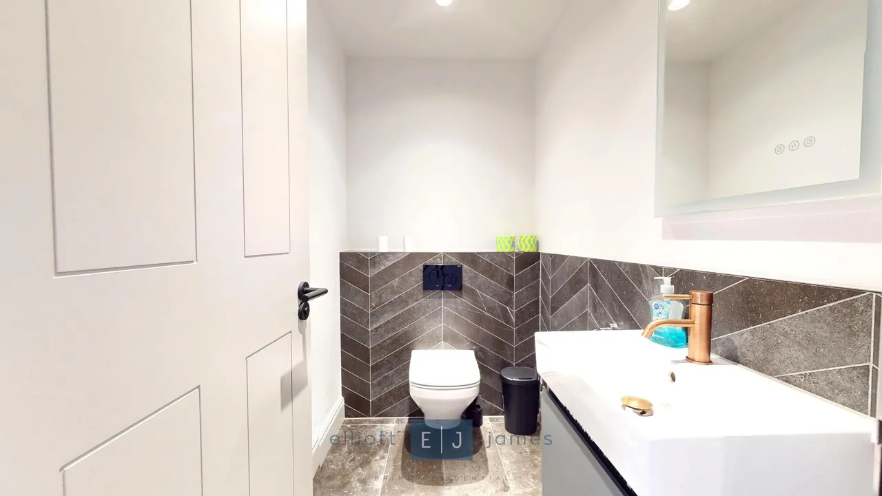 Beechview Drive, Waltham Abbey, EN9, photo 7
