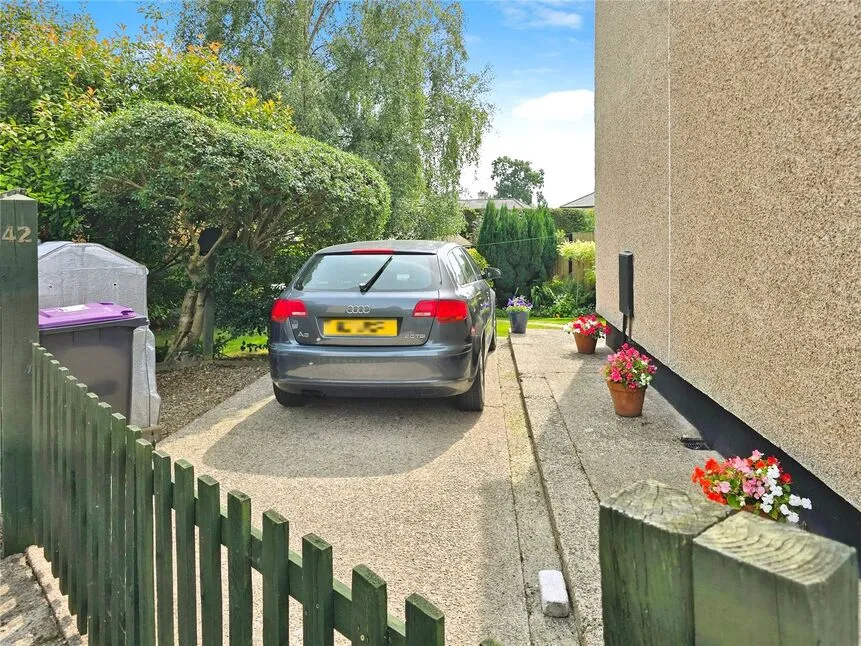 Woodside Court, Oswestry, Shropshire, SY11, photo 9