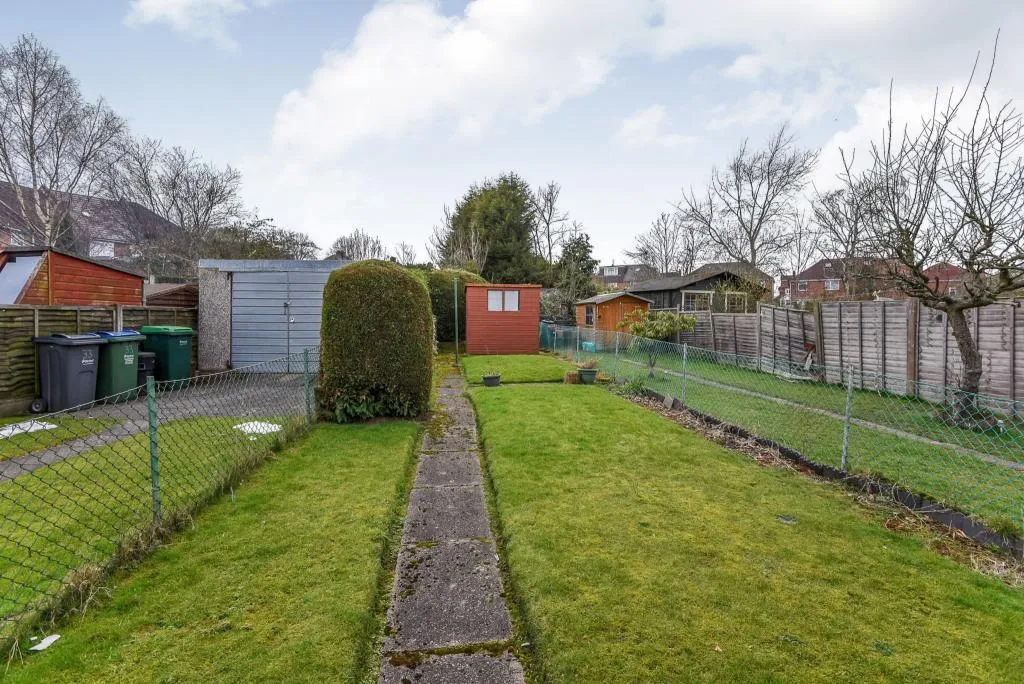 Cherry Tree Avenue, Yew Tree, WS5, photo 9
