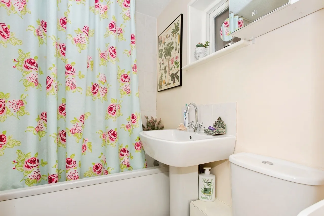 Robert Jennings Close, Cambridge, Cambridgeshire, CB4, photo 10