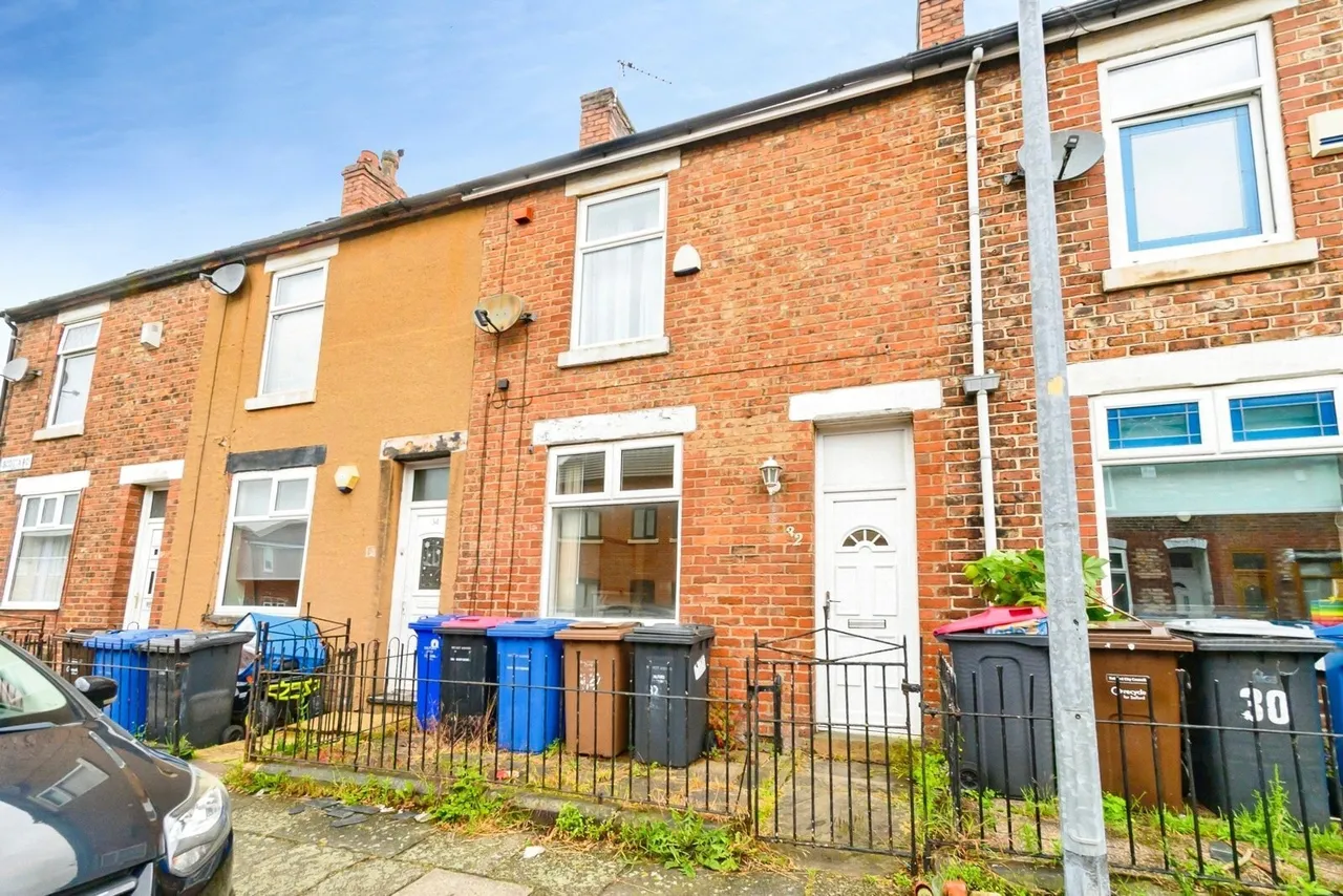 2 bed house for sale, Scotta Road, Eccles, M30