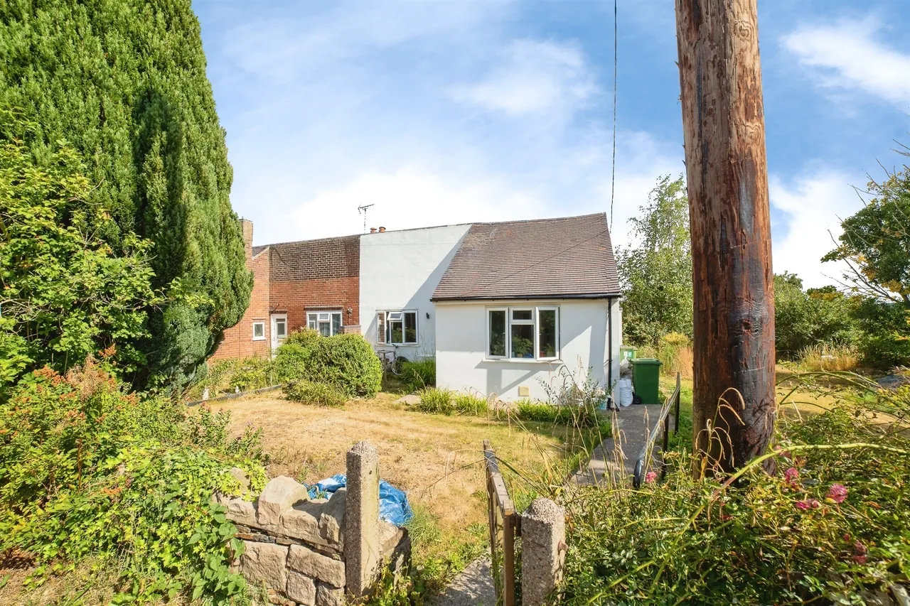 Lavender Walk, South Wingfield, DE55, photo 16