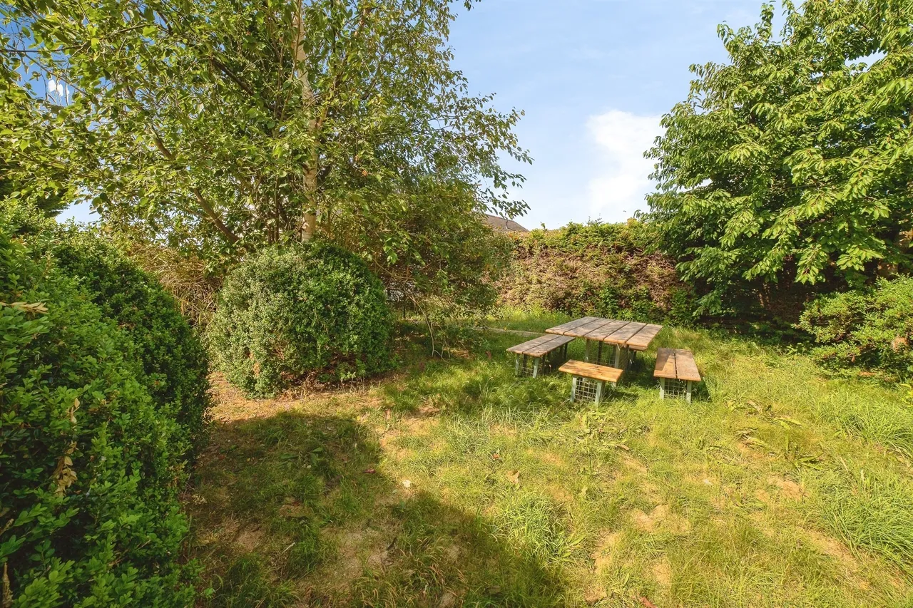 Lavender Walk, South Wingfield, DE55, photo 11