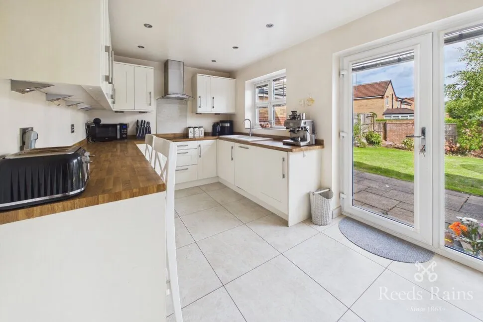 Fairfield Close, Rothwell, West Yorkshire, LS26, photo 6