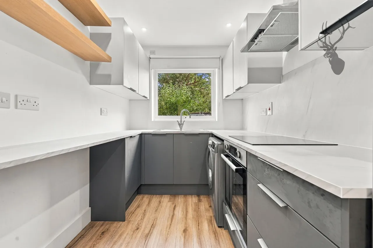 Broomfield Avenue, Loughton, IG10, photo 3