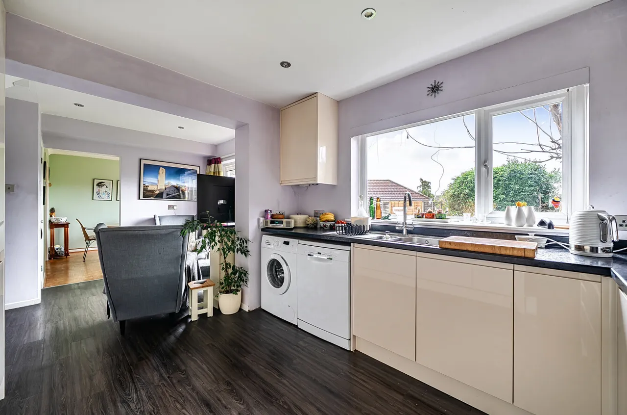 Scots Drive, Wokingham, Berkshire, RG41 3XF, photo 7