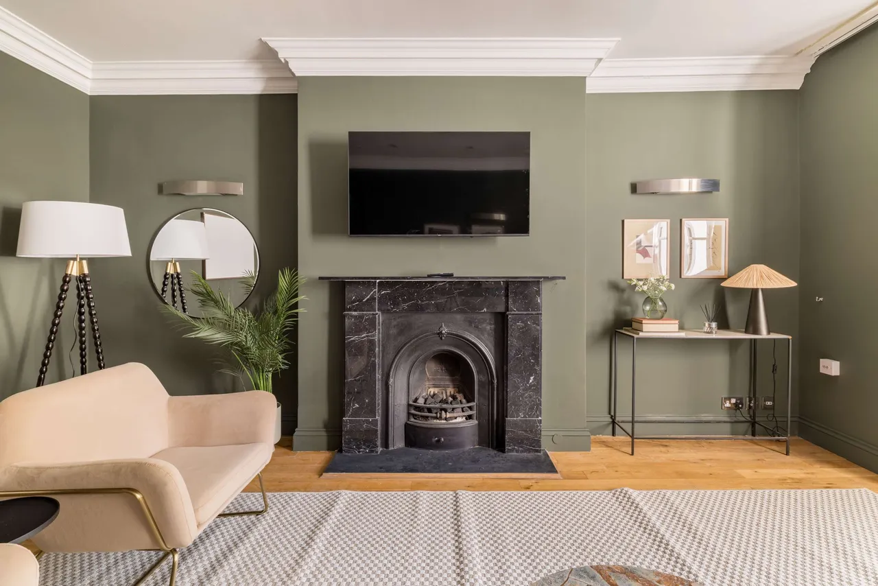 Steeles Road, NW3, photo 6